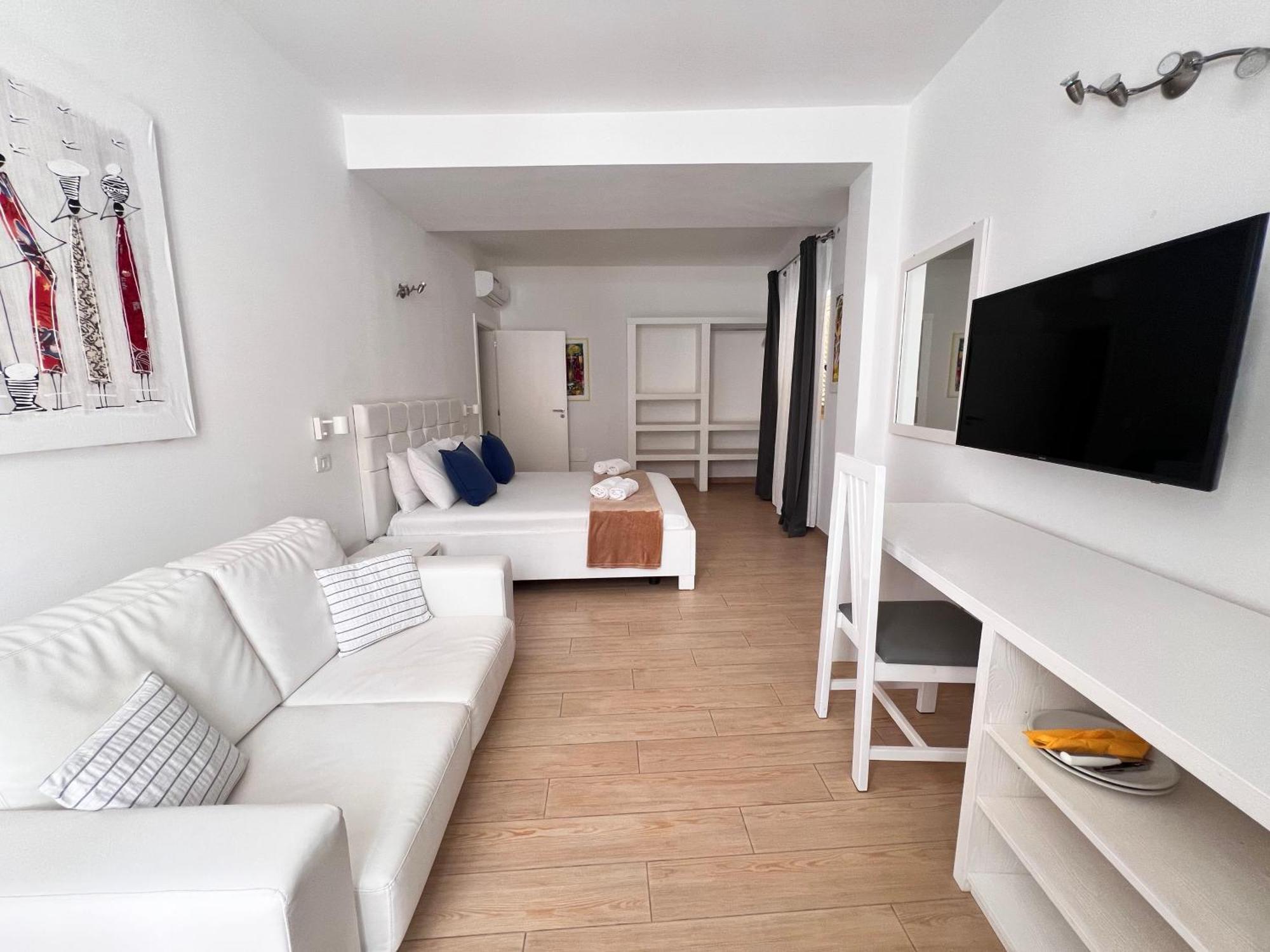 Branco Suites - Rooms & Holiday Apartments Santa Maria Dış mekan fotoğraf